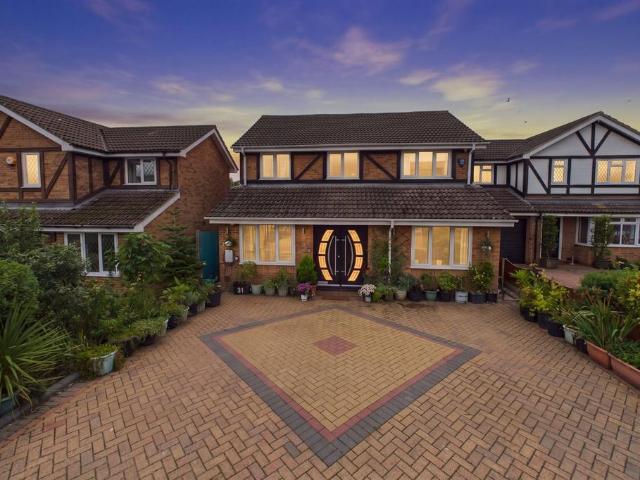 House for sale in Sindlesham, Wokingham