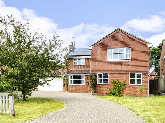 House for sale in Cross In Hand, East Sussex
