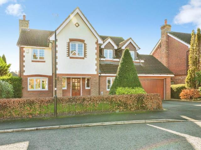 House for sale in Cabus, Lancashire