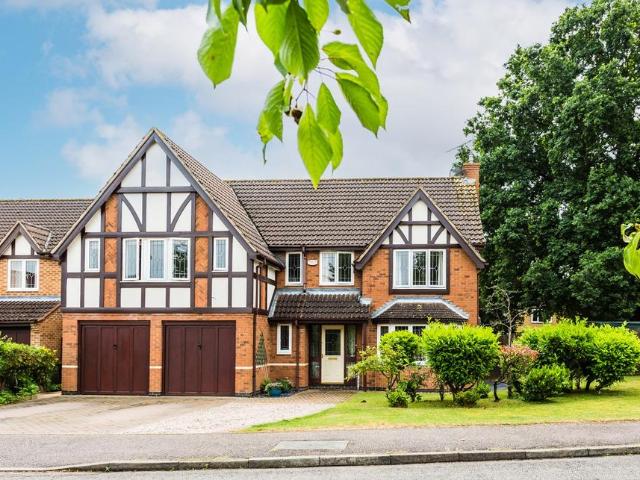 House for sale in Buckingham, Buckinghamshire