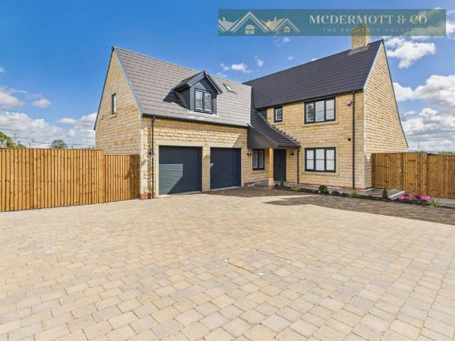 House for sale in Woodhouses, Pendock