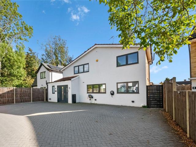 House for sale in Denham, Gerrards Cross and Chalfonts Community Board, Denham Garden Village