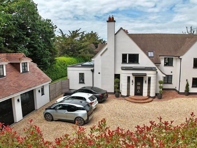 House for sale in Milford-on-Sea, Ashurst Bridge