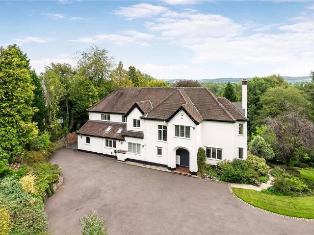 House for sale in Four Lane Ends, Prestbury