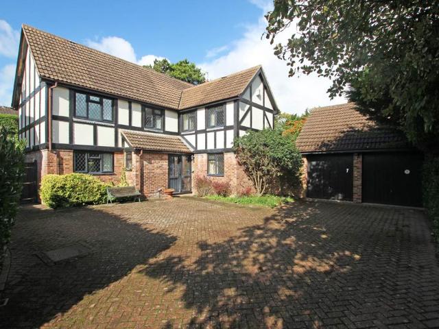 House for sale in Old Town, Eastbourne