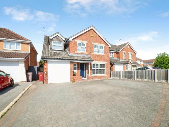 House for sale in Elmton, East Midlands
