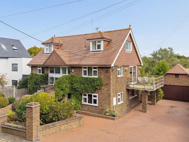 House for sale in The Bridge, Kent