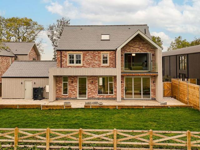 House for sale in Thorpe Arnold, Brentingby