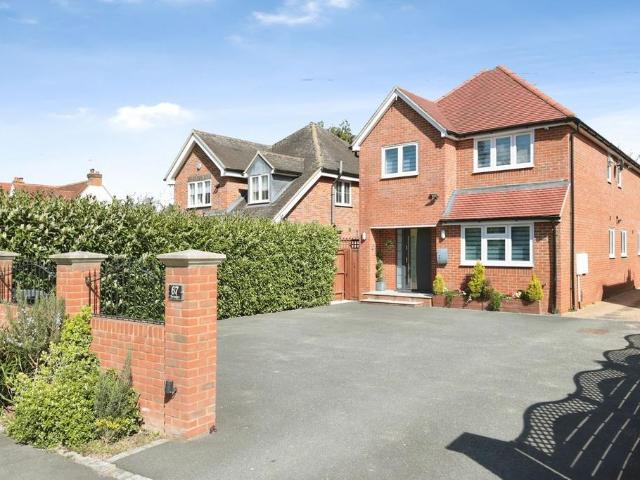 House for sale in Chalfont St. Peter, Denham