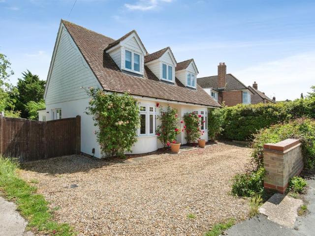 House for sale in King's Walden, Hertfordshire