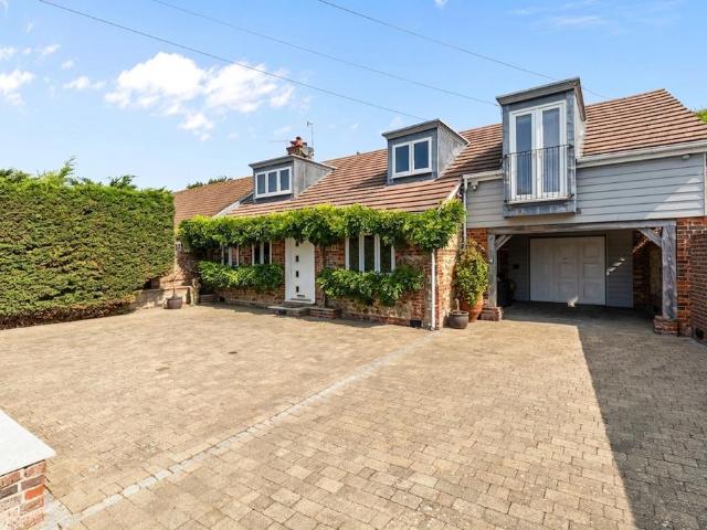 House for sale in Clapham, West Sussex