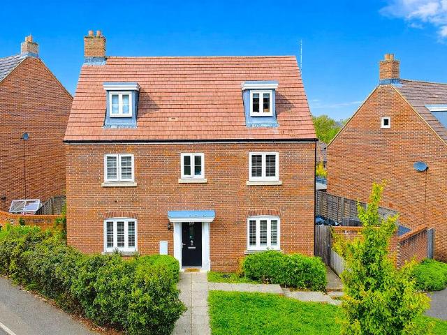 House for sale in Pouchen End, Hertfordshire