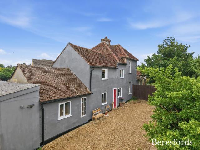 House for sale in Chipping Hill, Essex