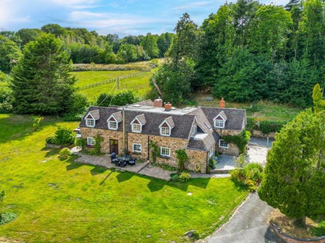 House for sale in Hopton Wafers, Doddington