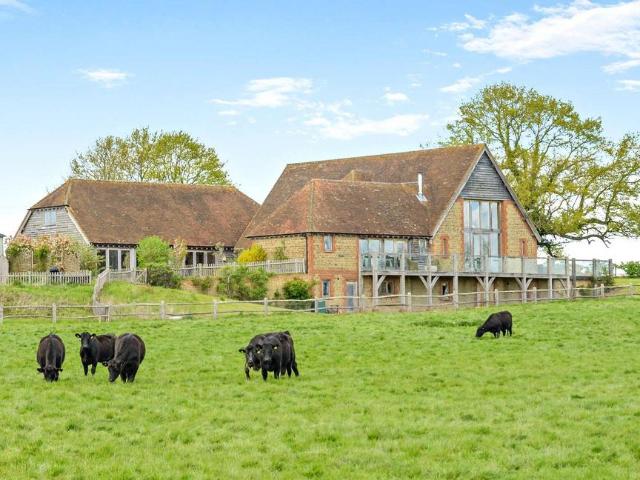 House for sale in Newpound Common, Chichester