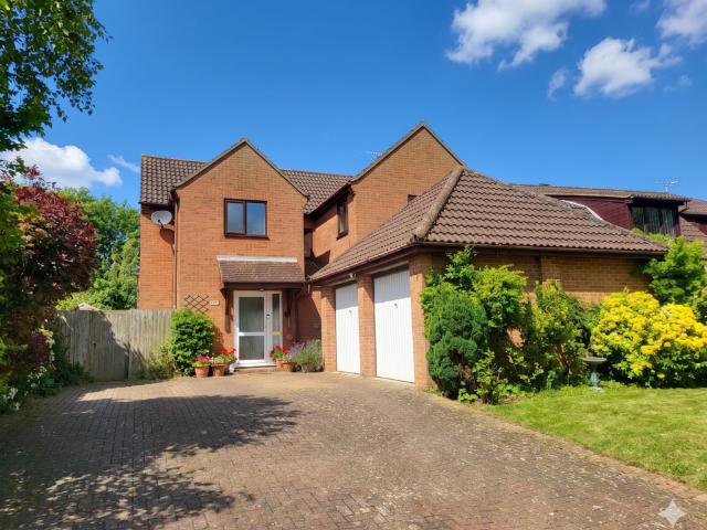 House for sale in Great Linford, Milton Keynes
