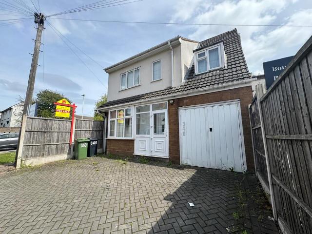 House for sale in Fallings Park, Park Village