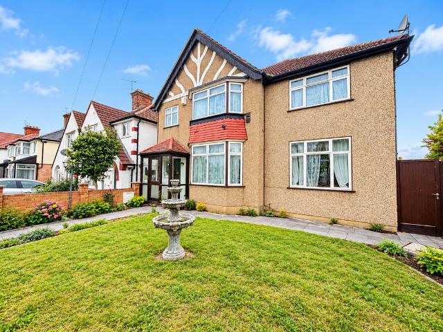 House for sale in London Borough of Hounslow, Greater London