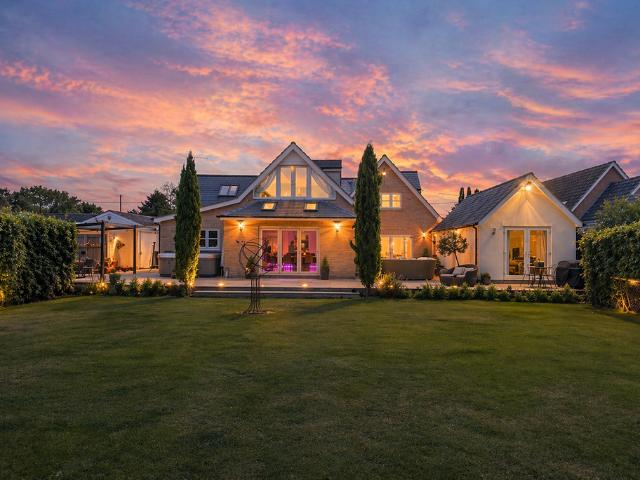 House for sale in Huntingdon, Cambridgeshire