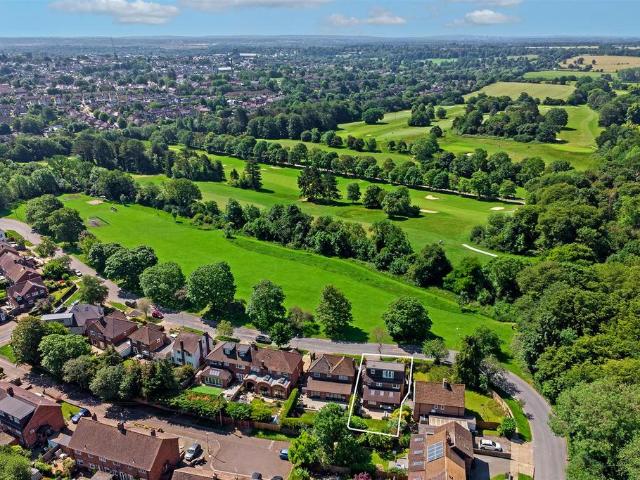 House for sale in St Albans, Five Acres