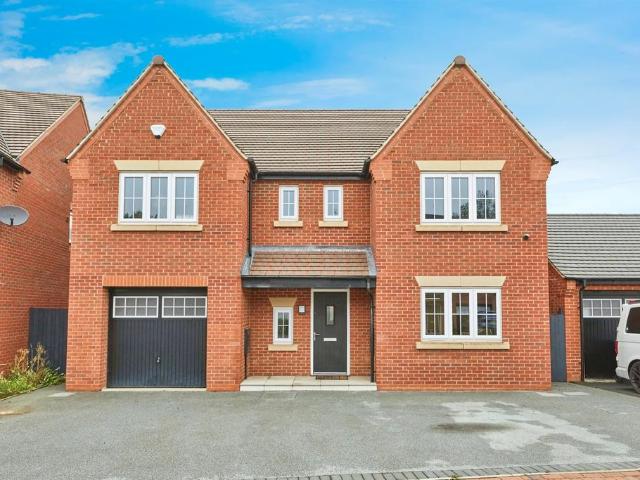 House for sale in Boulton Moor, South Derbyshire