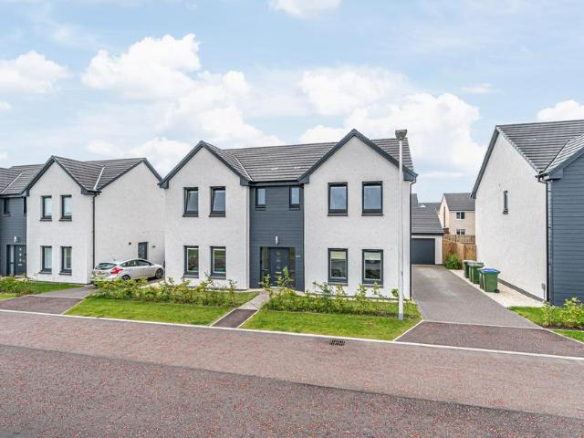 House for sale in Kinross, Scotland