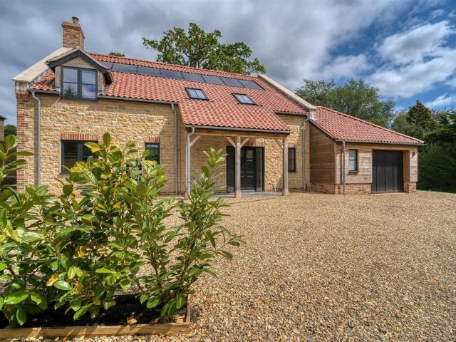 House for sale in Barwick, Somerset