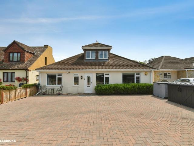 House for sale in Clevedon, North Somerset