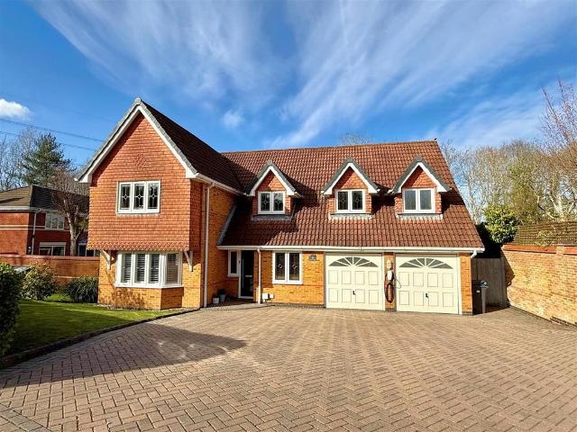House for sale in Whiteley, Hampshire