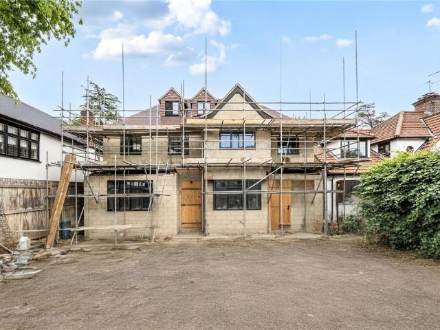 House for sale in Ickenham, Greater London