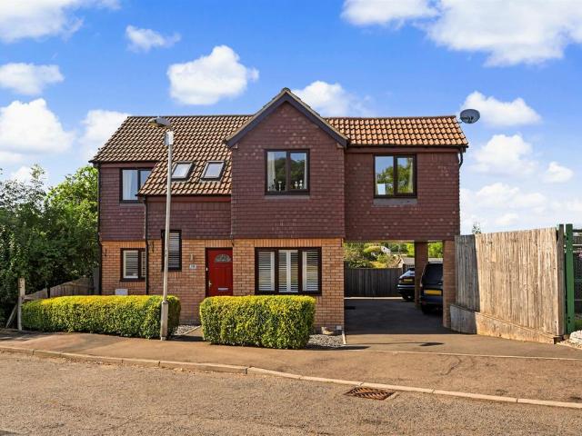 House for sale in Cheddington