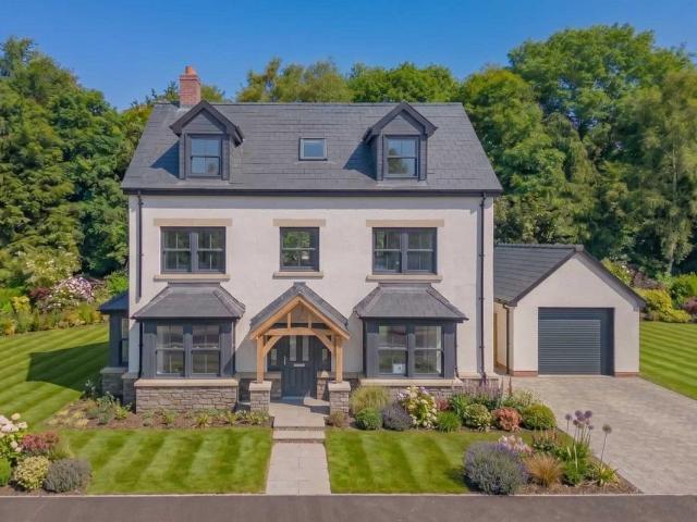 House for sale in Raglan, Wales