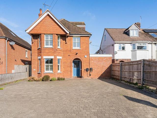House for sale in Charlton, Vale of White Horse