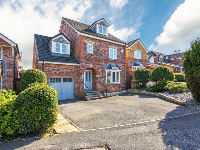 House for sale in Ossett, West Yorkshire