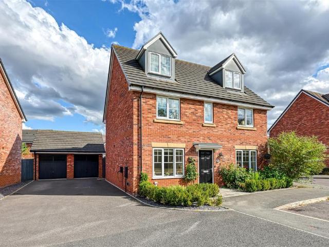 House for sale in Bilbrook, South Staffordshire