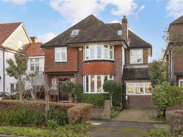 House for sale in London Borough of Merton, Raynes Park