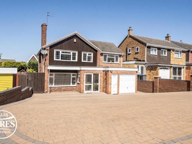 House for sale in West Midlands