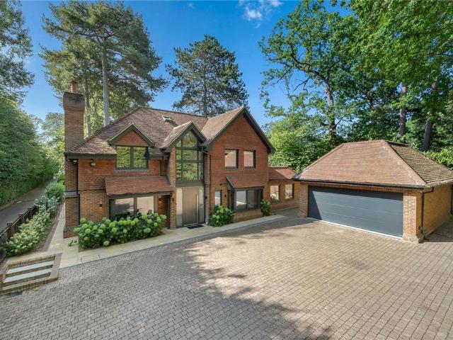 House for sale in Oxshott, Elmbridge
