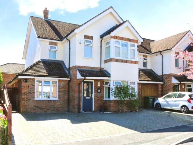 House for sale in Slough