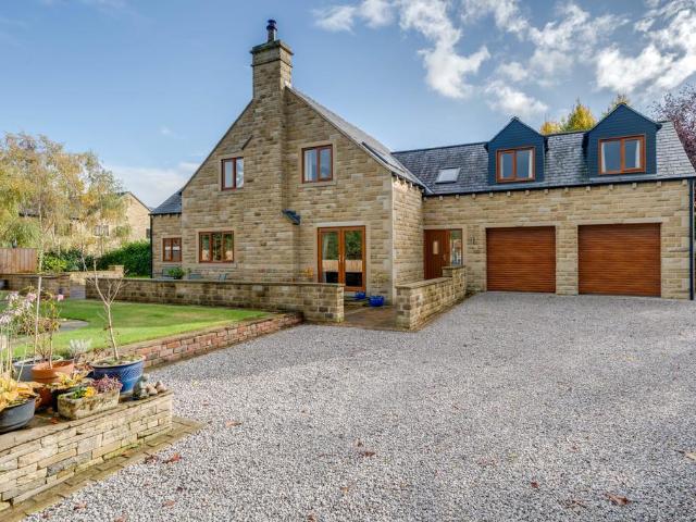 House for sale in Firthcliffe, Liversedge