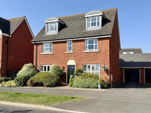 House for sale in Bedingfield, Suffolk
