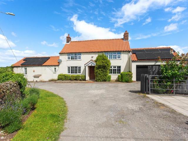 House for sale in Sherburn, North Yorkshire
