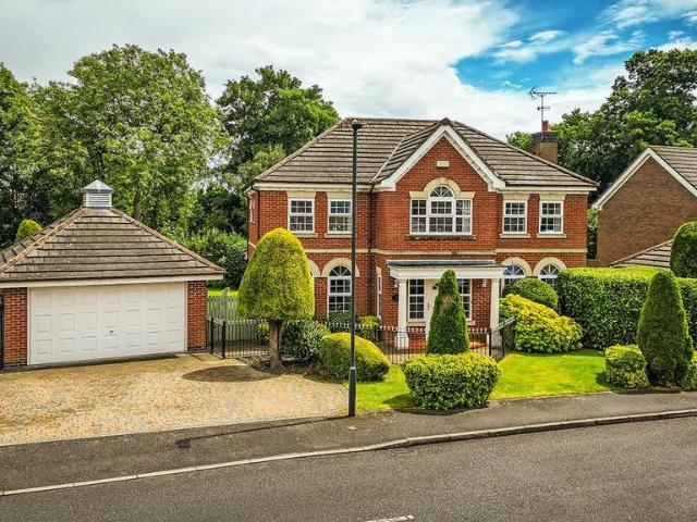House for sale in Heatherton, East Midlands