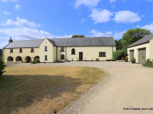 House for sale in Esh