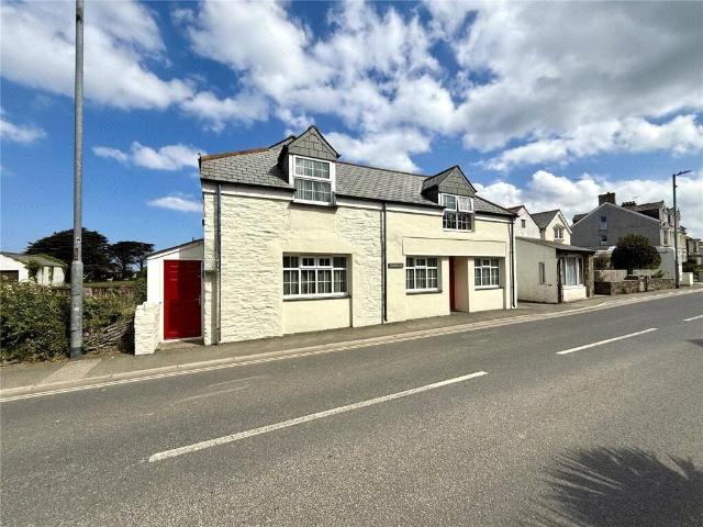House for sale in Tintagel, Cornwall