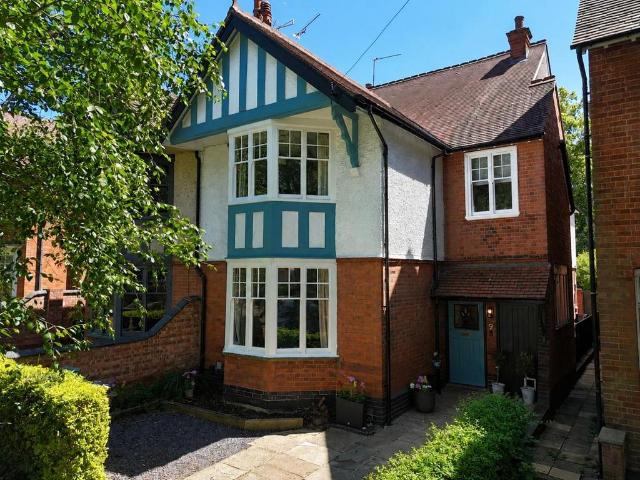 House for sale in Knighton, Old Wharf