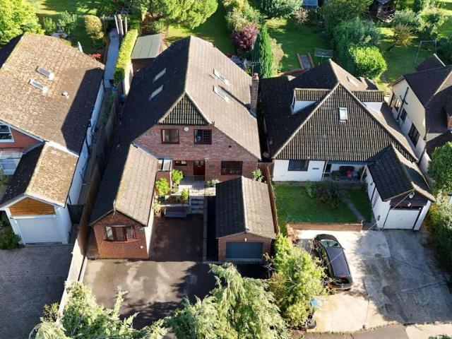 House for sale in Penn, Penn Bottom