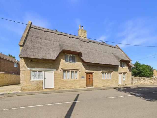 House for sale in Titchmarsh