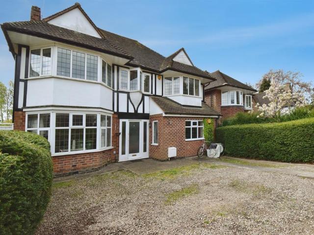 House for sale in Knighton, Leicester