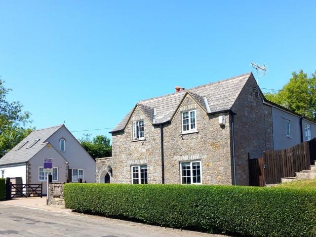 House for sale in Aust, South Gloucestershire